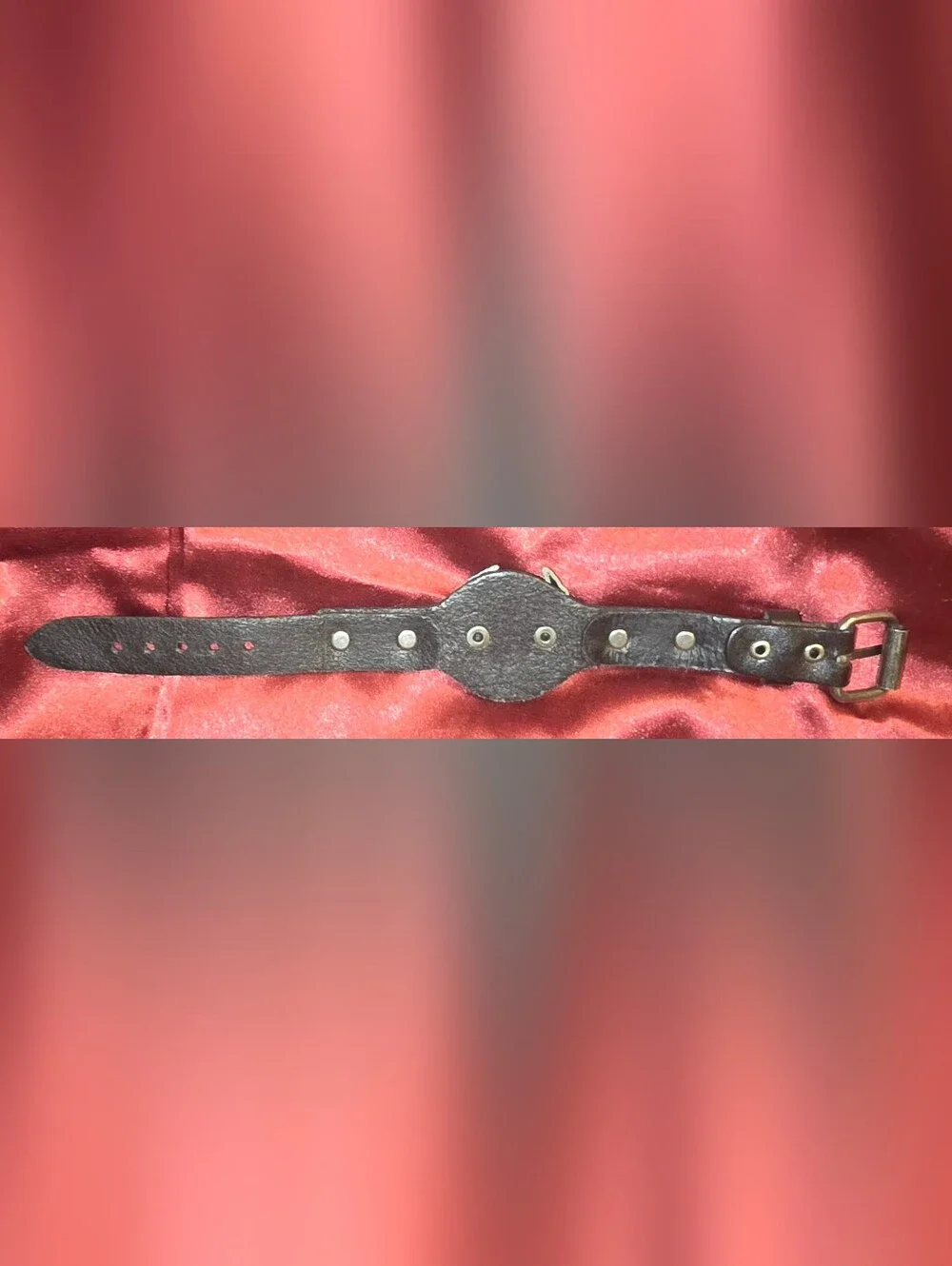 New Black Leather Biker Punk Unisex Bracelet with Metal Emblem